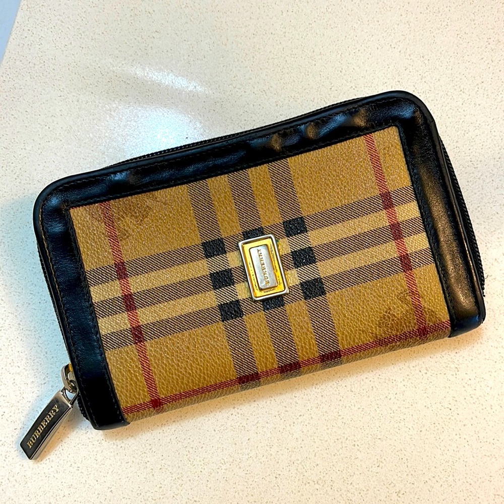 Burberry wallet vintage